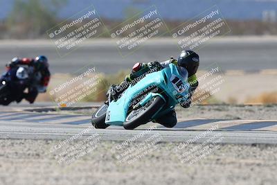 media/Oct-05-2025-CVMA (Sun) [[beeef4f201]]/Race 2-Supersport Middleweight/